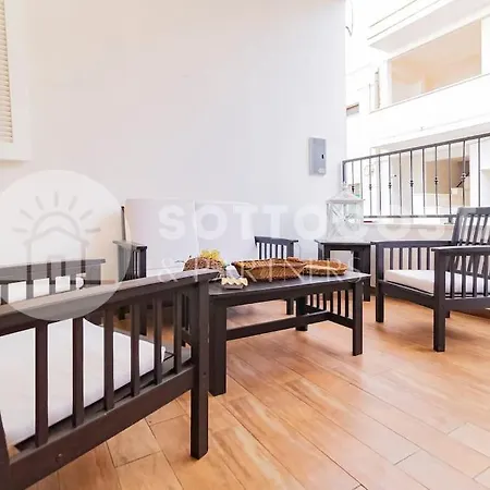 Zecca's Flat شقة